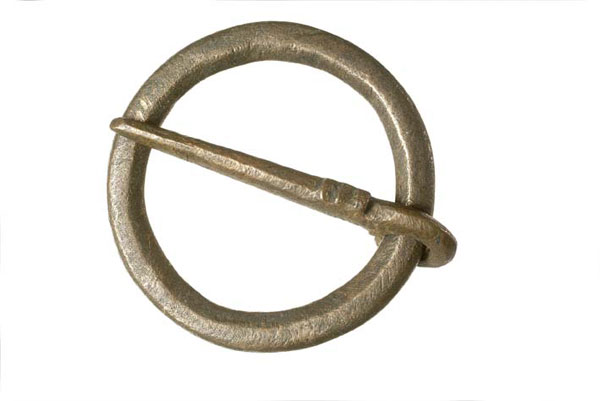 Medieval ring brooch