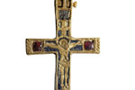 Front of a gold  pendant crucifix